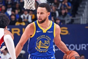  库里连续十场比赛得分超过突破纪录，美国队挑战极限！-ky官网入口